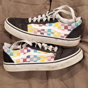 Vans checkered shoes size 4